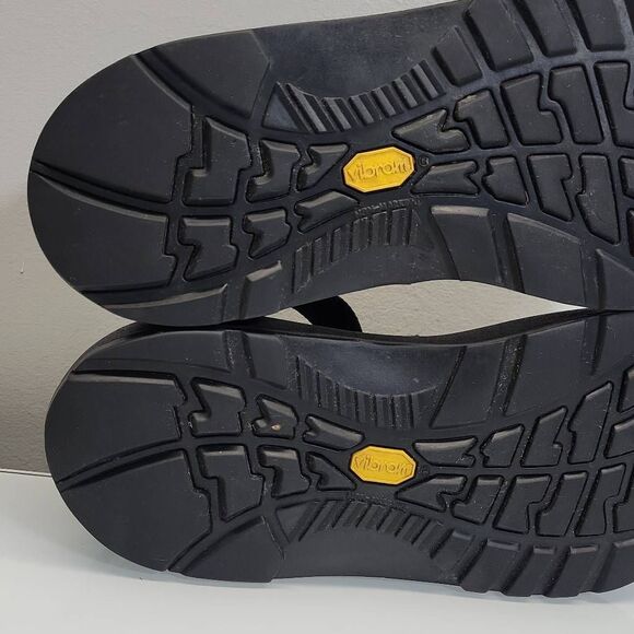 Chaco Sandals Men Size 11 Z Cloud 2 Cushioned Black Gorpcore Hiking Travel Beach - Picture 8 of 10